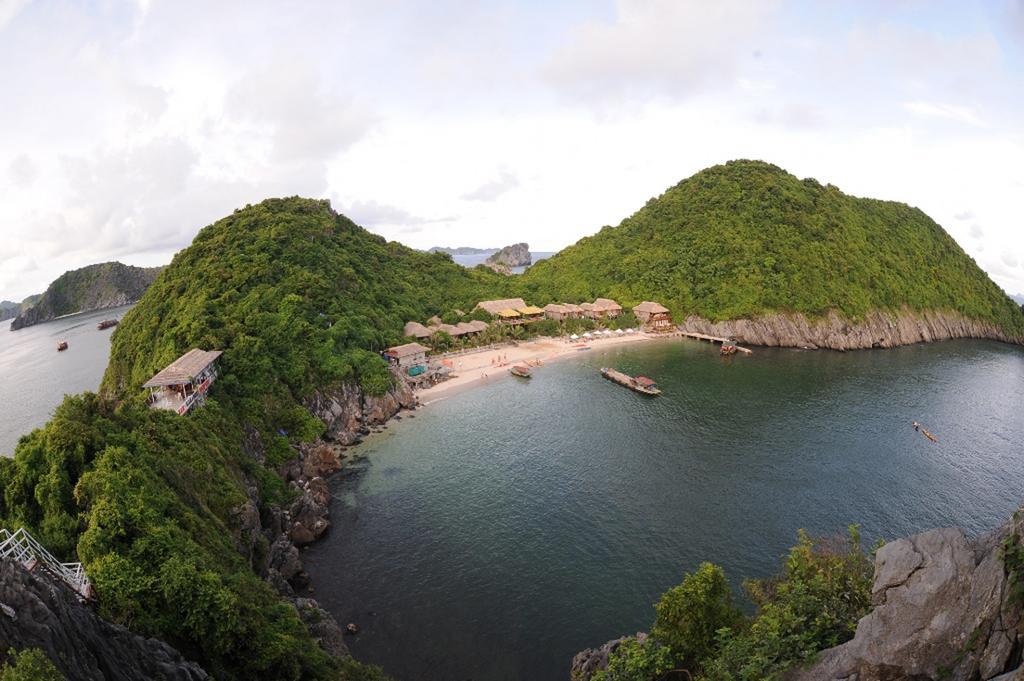 มังกี้ ไอส์แลนด์รีสอร์ท Cat Ba Island ภายนอก รูปภาพ